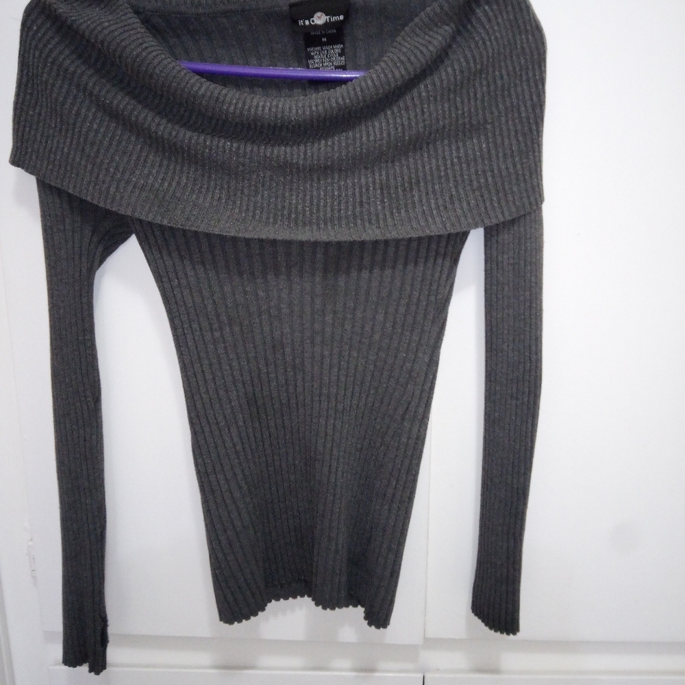Off the shoulder grey knit top